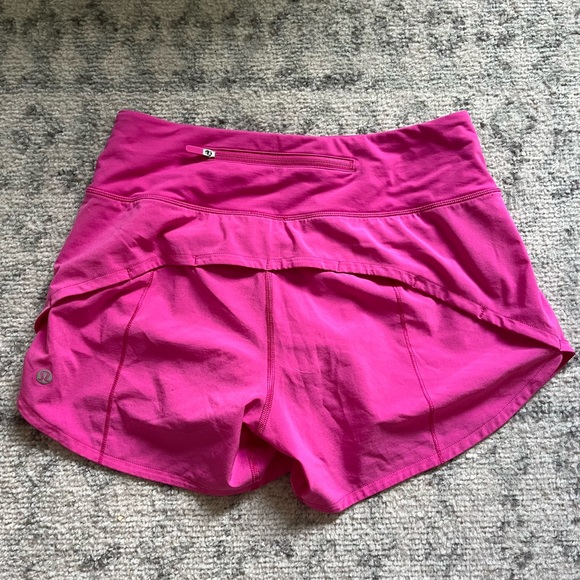 Lululemon short - Picture 4 of 4